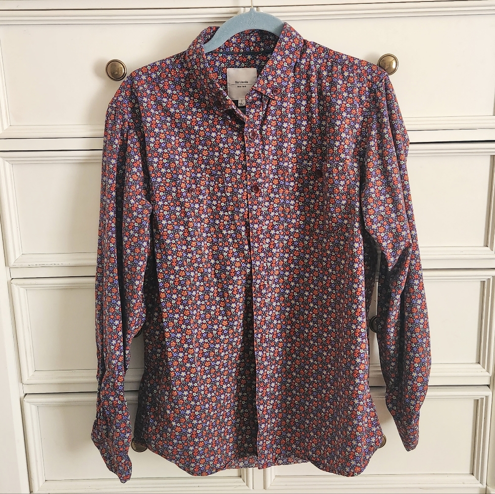 Six Lincoln New York Long Sleeve Floral Button Up